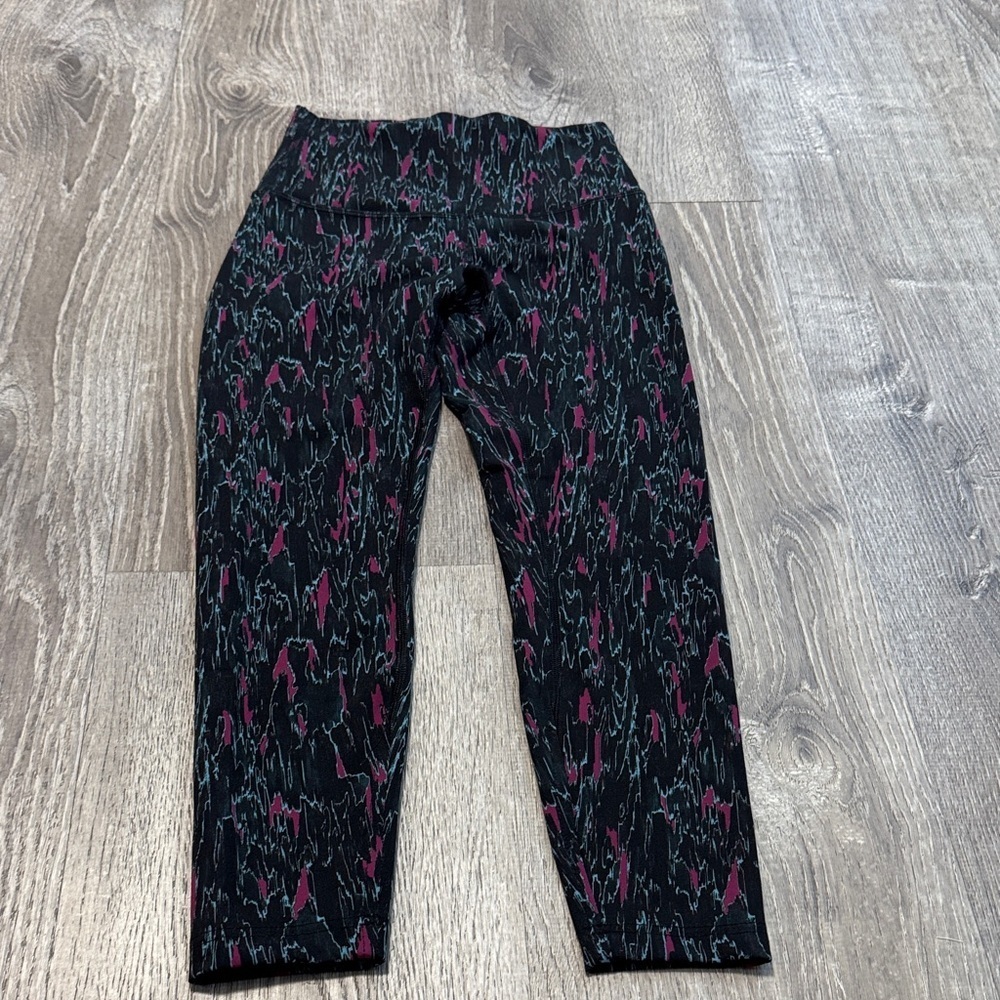 lululemon athletica Black and Pink Leggings size 2